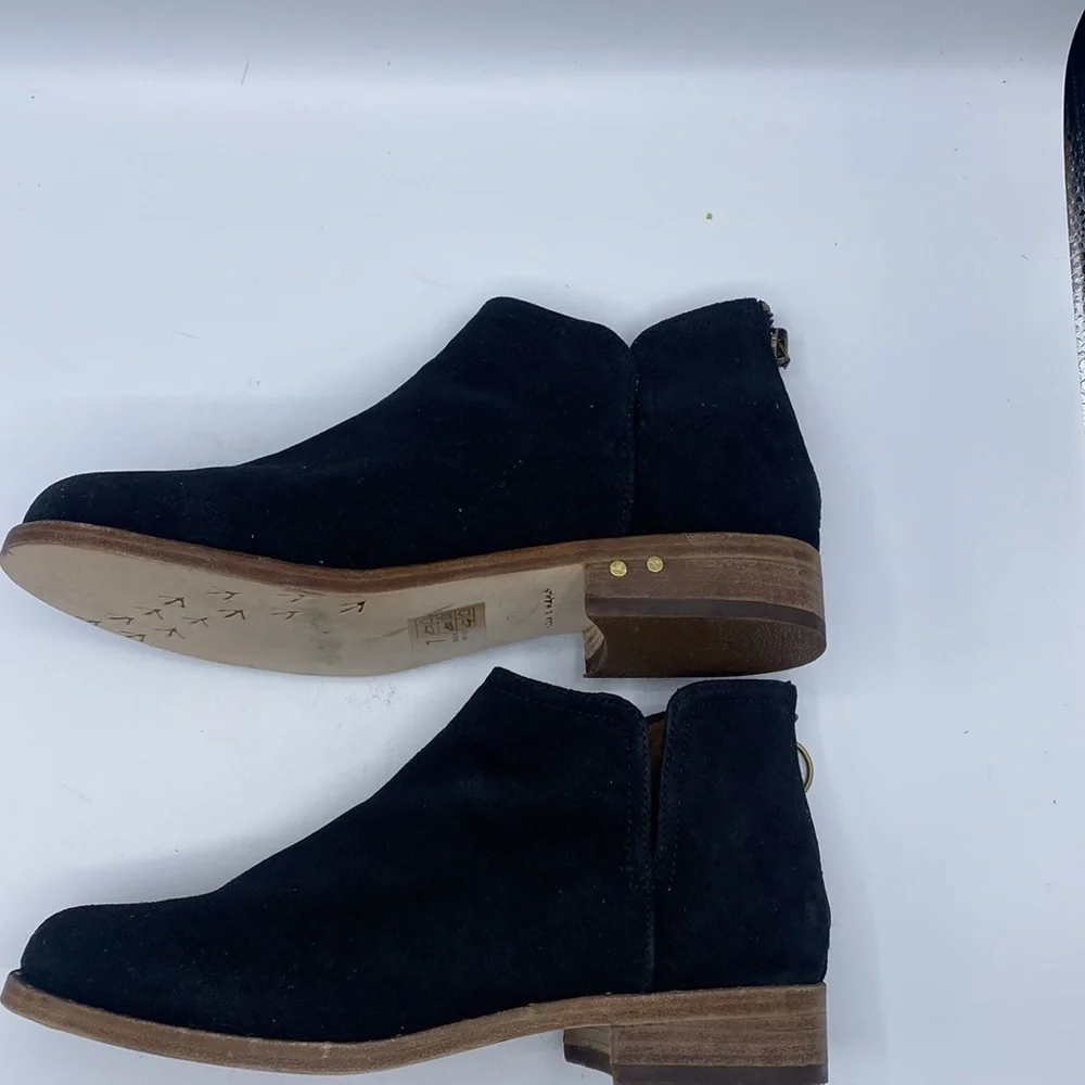 NWOB Beek  Falcon Suede Ankle Boots Size‎ 7